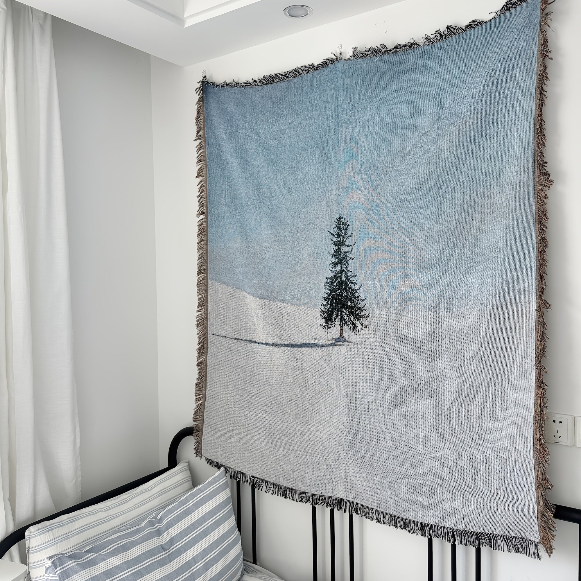 Solitary Pine Blanket