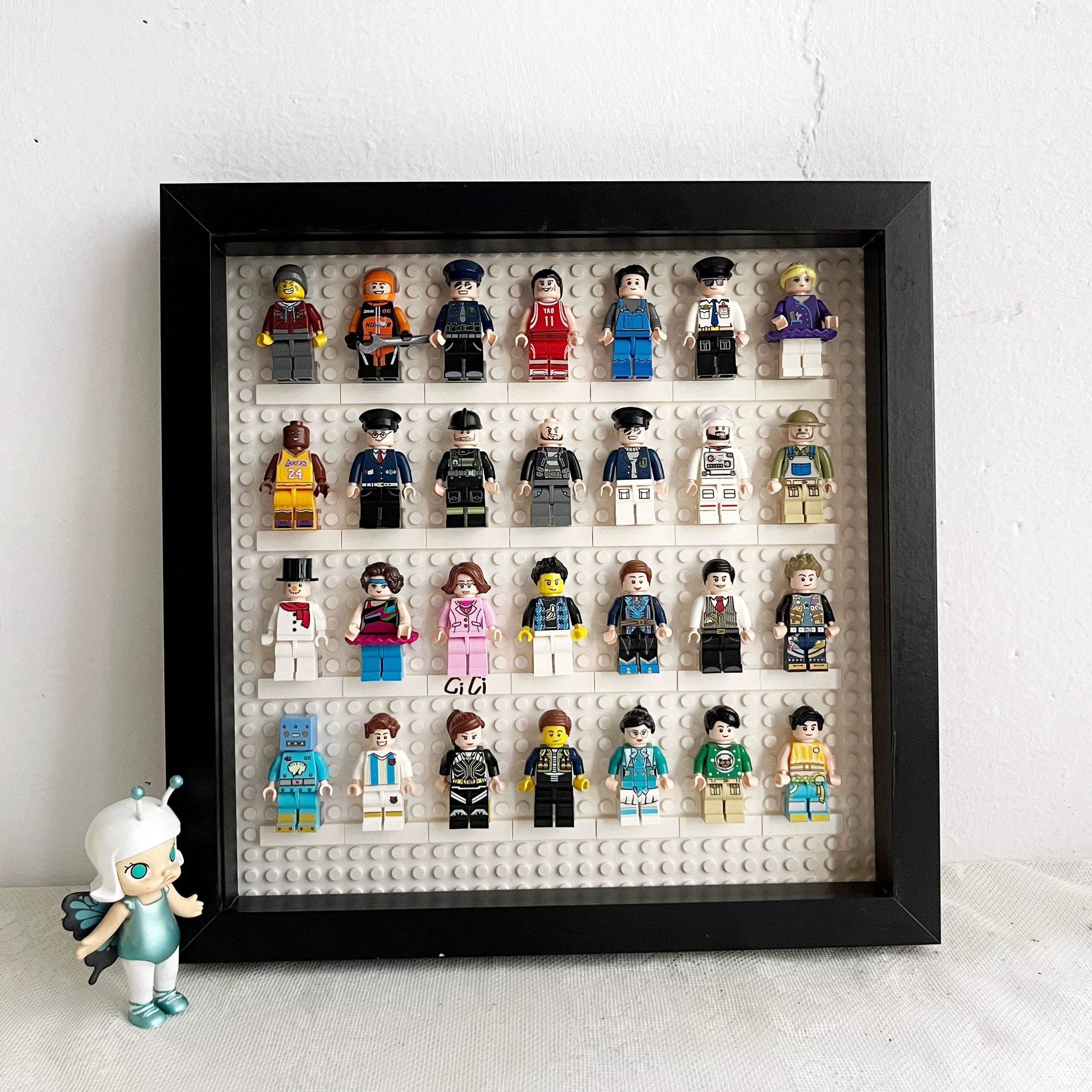 Figure Frame Decor